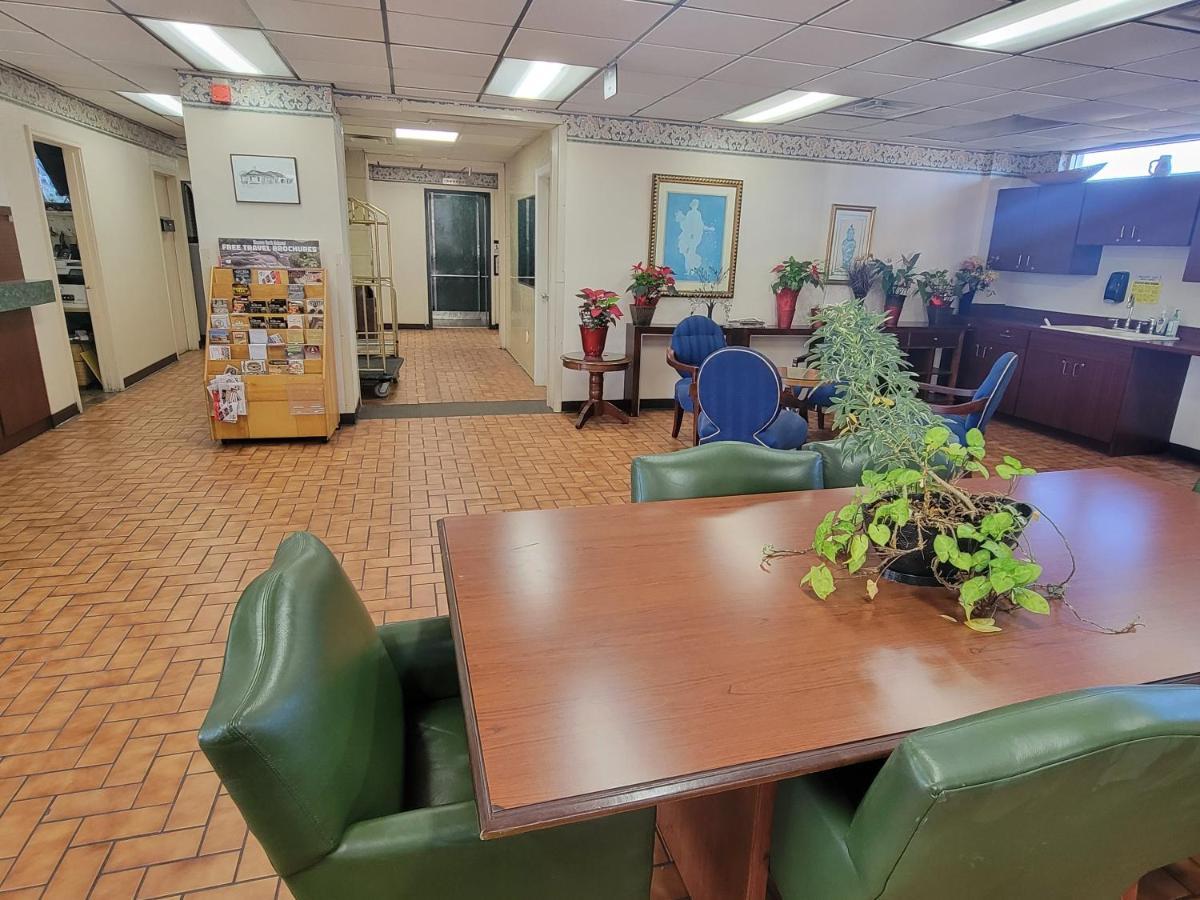 Studio 9 Inn & Suites ディケーター エクステリア 写真
