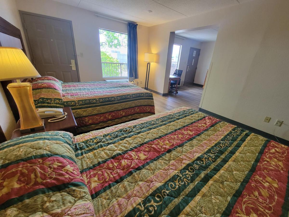 Studio 9 Inn & Suites ディケーター エクステリア 写真